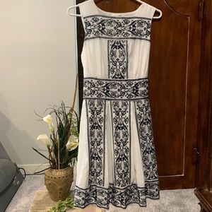 Max Studio Embroidered Cotton Sleeveless Dress - Size M